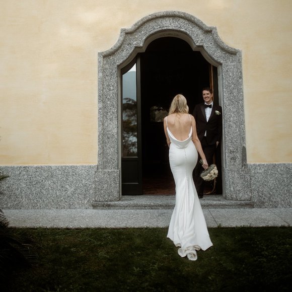 Vow'd Cosmos Wedding Dress, Size 4 (True to Size) - Picture 2 of 6